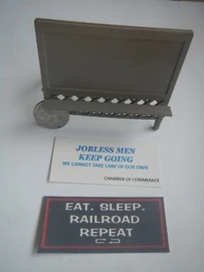 HO Custom Billboard w/ Custom Inserts. Nickle & figure not included. - Bild 1 von 4