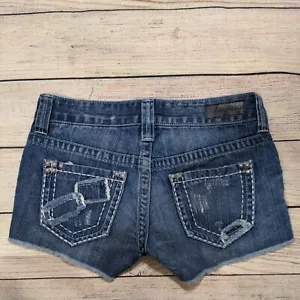 Daytrip Capricorn Cutoff Shorts Low Rise Distressed Medium Wash Women Teen Sz 26 - Picture 1 of 6