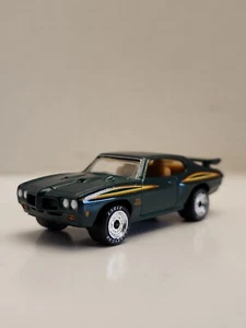 MATCH BOX PREMIERE COLLECTION SELECT SERIES 3 PONTIAC GTO JUDGE - Picture 1 of 7