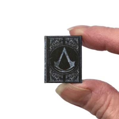 ASSASSIN'S CREED CODEX 1:12 Scale Miniature Readable Illustrated Book Altair's - Image 1 of 4
