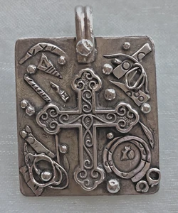 TMARRA DESIGNS Signed  Shriner's  Design Sterling Silver Pendant / Enhancer - Picture 1 of 5
