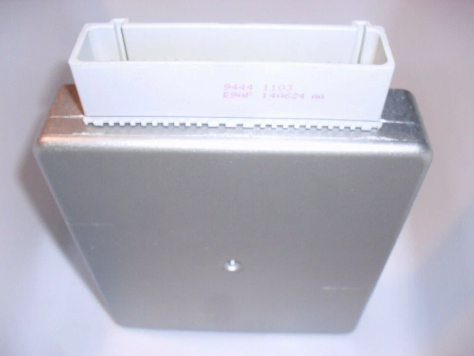 Computadora Mazda B-3000 Ely0 Ranger 1994 reconstruida 3,0 L ecu ecm f47f-12a650-cca Foto 1 de 1