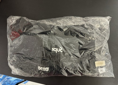 Nuovissima felpa con cappuccio Supreme Comme des Garcons CDG Split Box logo nera taglia XLarge