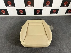 Cadillac CT5 2,0 L TURBO 2020-2023 FABRICANTE DE EQUIPOS ORIGINALES ASIENTO INFERIOR DERECHO CUBIERTA DE CUERO 6 K - Imagen 1 de 5
