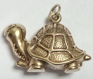 “9ct Yellow Gold Tortoise Charm/ Pendant” - Picture 1 of 3