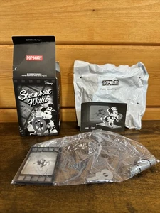POP MART Steamboat Willie – Click Figure – Opened Box, Inner Bag Sealed - Foto 1 di 3