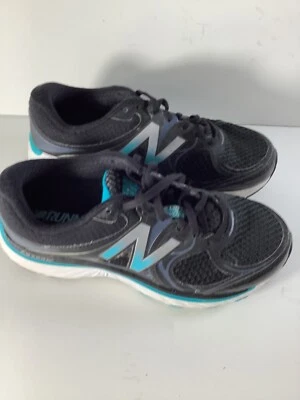New Balance 940 V3 Black Blue Athletic Shoes Sneakers Women's Size 6.5 - Image 1 of 4