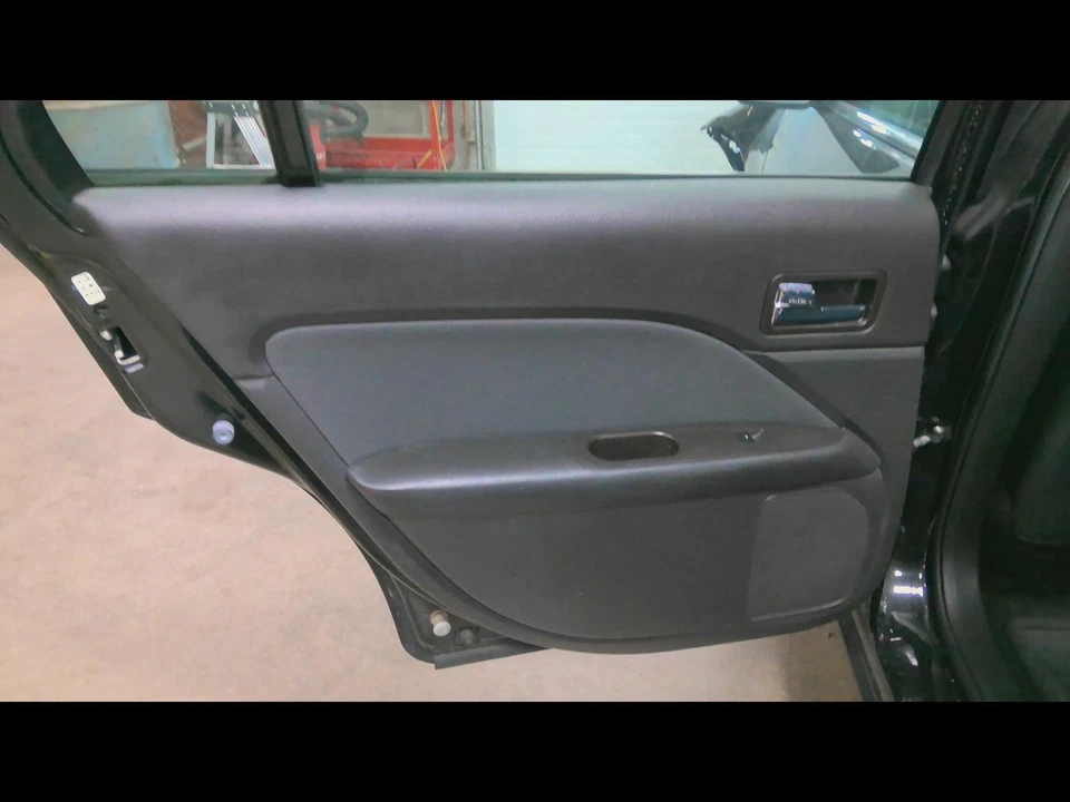 Used Rear Left Door Interior Trim Panel fits: 2011 Ford Fusion  Grade A Foto 1 de 4