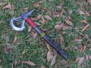 Polyurethane Foam Assassin's Creed Tomahawk Axe - Picture 1 of 5