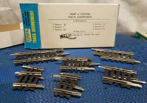HO Scale, Atlas Nickel Silver Track Assortment - 12x Track & 24x Rail Joiners - Picture 1 of 6