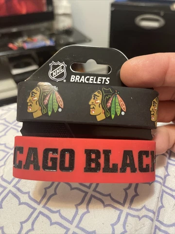 Chicago Blackhawks set of 2 Rubber Bracelets NHL Cover