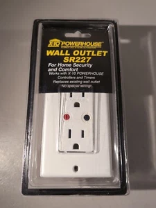 X10 Powerhouse SuperSocket Wall Receptacle (SR227) Home Security And Comfort - Picture 1 of 2