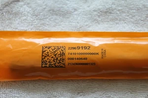 GM OEM-Antenna Mast Rubber Stubby Screw in Factory Sealed NEW 22969192 - Bild 1 von 5