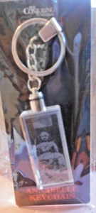NECA The Conjuring Universe Annabelle Glas Schlüsselanhänger 2025 Neu - Bild 1 von 3
