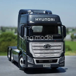 1:24 HYUNDAI Tractor Model Hobby Ornaments Truck Gold/Orange - Picture 1 of 14