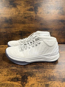 Taglia 8 - Nike Kobe A.D. Mid Pure Platinum 2018 - Foto 1 di 10