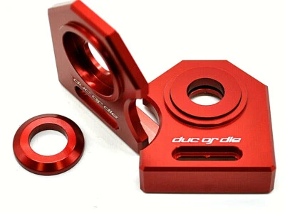 NEU Ducati ST2 ST4 Kettenspanner Achsplatte Schwinge Schutz red - Bild 1 von 4