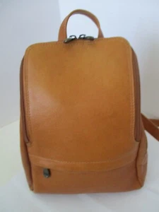 Le Donne Genuine Camel Leather Columbian Collection Adjustable~Zip Mini Backpack - Picture 1 of 18