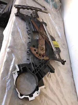 2005 - 2009 CHEVY UPLANDER Front Door Regulator w/ Inside Handle Passenger Side - Image 1 of 4