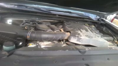 Used Windshield Wiper Motor fits: 2016 Toyota 4 runner  Grade A - Image 1 of 4