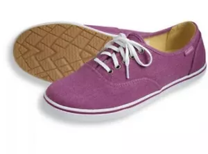L.L. Bean Women's Canvas Sneakers Size US 6 M - Picture 1 of 2