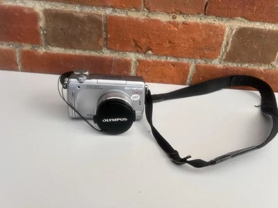 Olympus CAMEDIA C-765 Ultra Zoom 4.0MP Digital Camera - Silver With Battery - Image 1 of 4