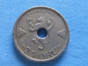 60) Noruega 25 minerales 1921 agujero emisión £4,00 - Imagen 1 de 2