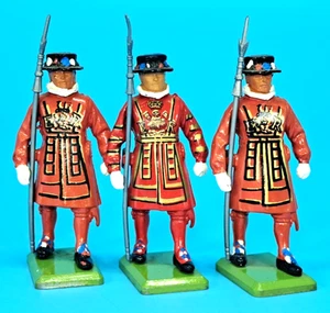 Britains - Maßstab 1:32 - Yeoman Of The Guards Metallfiguren x 3 - Bild 1 von 7
