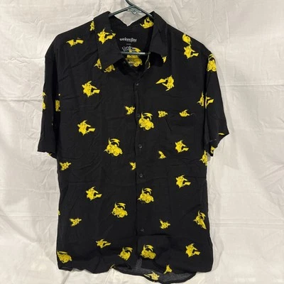 Camisa masculina Pokémon Pikachu manga curta estampa de botões preta tamanho G - Imagem 1 de 4