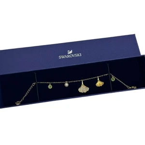 Swarovski Crystal Stunning Ginko Bracelet, Green, Gold-Tone Plated - Picture 1 of 7
