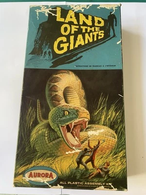 Land of the Giants Rattlesnake Model Kit Aurora 1968 816-150 - Image 1 of 4