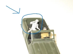 Dinky Toys 1 Telegraph Soldier In Raw Metal, Renault 4L Sinpar Military R08 - Picture 1 of 7