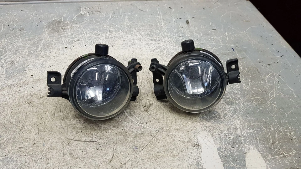 2x Nebelscheinwerfer Halogen Vorne Links + Rechts 04-07 Ford DA3/DB3 Focus 1.6 - Bild 1 von 4