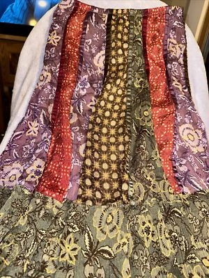 LIMITED TOO PRETTY FEMININE LONG LINED SILKY MIXED MATERIAL SKIRT SZ 7 - Image 1 of 4