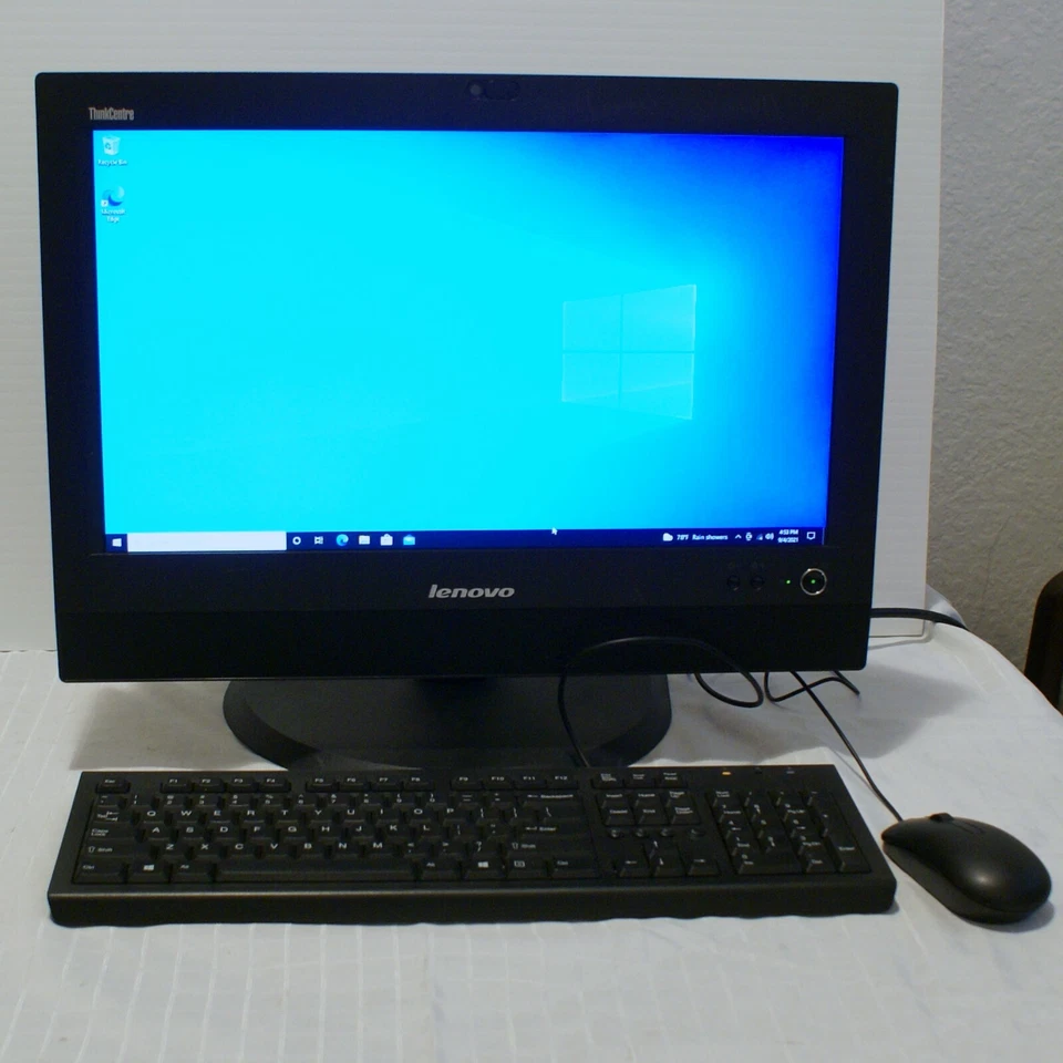 Lenovo ThinkCentre M72Z  AiO 20" PC i3-2120  3.30GHz 6GB 500GB Win10P Black Spot - Image 1 of 4