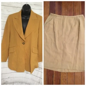 Set of 2 pcs Women’s Tahari Yellow 100% Wool Size 10: Blazer One Button & Skirt - Picture 1 of 12