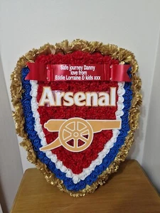 Artificial Silk Funeral Flowers Football badge Wreath Tribute Memorial Arsenal - Picture 1 of 1