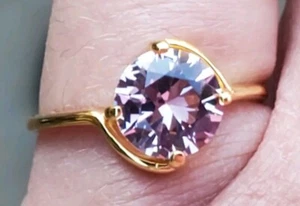 Morganite Labcreated Round Cut Solitaire Ring 10kt Solid Yellow Gold - Picture 1 of 18