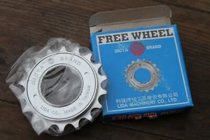 Dicta 18T 1/2" x 1/8" chrome freewheel NEW ISO - Picture 1 of 6