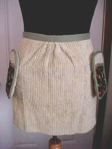 Hip Mitts Womens Apron with 2 Hot Mitts Chenille Cotton Green Chili Pepper Print - Picture 1 of 4