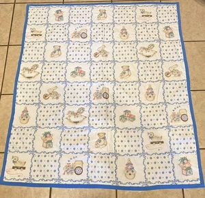 Vintage Babydecke gesteppt weiß blau Country Herzen 90er 40"x46" Jungen Mädchen - Bild 1 von 12