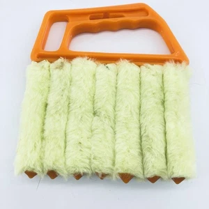 Mini pulitore cieco spazzola spolverino persiane tapparelle antipolvere - Foto 1 di 2