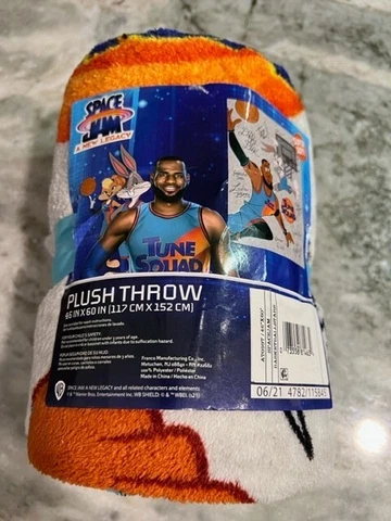 Lebron James Space Jam A New Legacy Plush Throw 46 x 60 NEW Cover