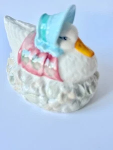 Figura Royal Albert Beatrix Potter Jemima charco-pato hecho un nido de plumas BP6A - Imagen 1 de 6