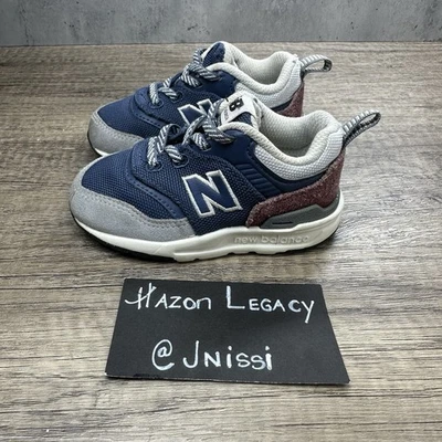 Zapatillas de gamuza New Balance 997H TD para niños pequeños azul marino/gris/borgoña ~ talla 5 Foto 1 de 4