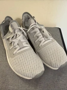 Größe 11W – New Balance DynaSoft Nergize Sport V2 Damen grau gebraucht - Bild 1 von 7