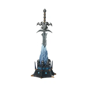 World of Warcraft 20° Anniversario Frostmourne Metallo Spada Ornamento Statua Modello - Foto 1 di 21