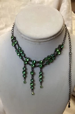 Gargantilha de strass verde vintage colar pendurado em gota Art Deco 16"" - Imagem 1 de 4