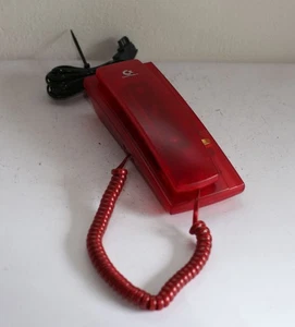 Teléfono Commodore C2001 con botones en rojo - Rareza - Imagen 1 de 4