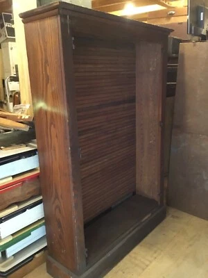 Vitrina vintage fijador de madera maciza superior Foto 1 de 4